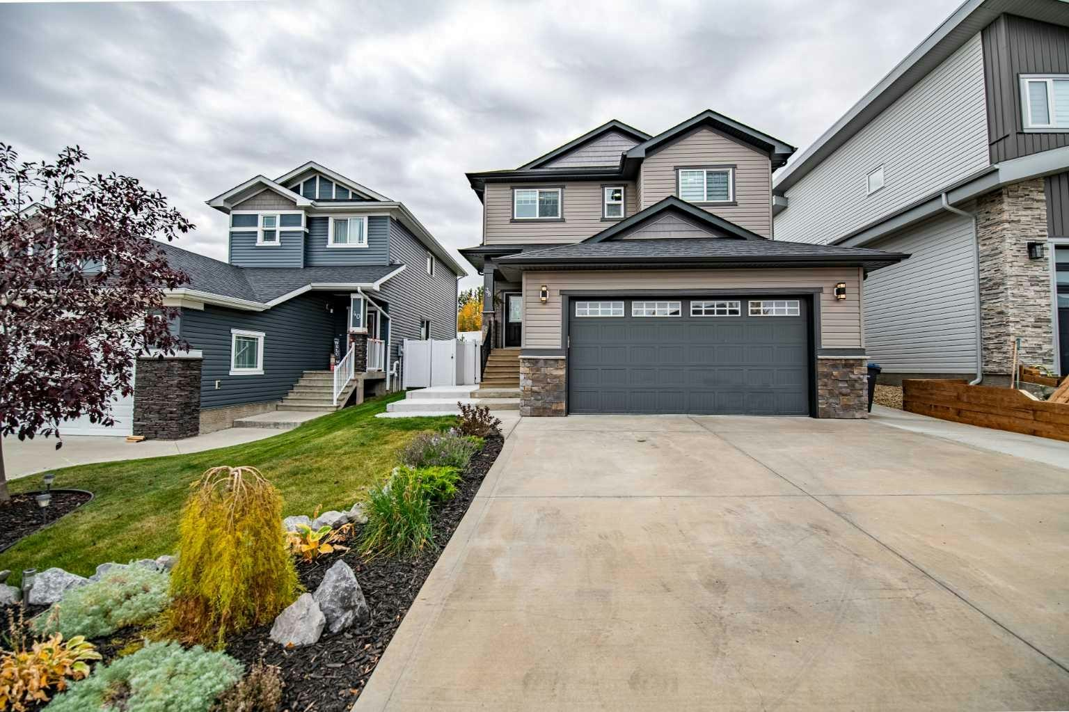 38 Cole Way, Sylvan Lake, AB, T4S 0L5