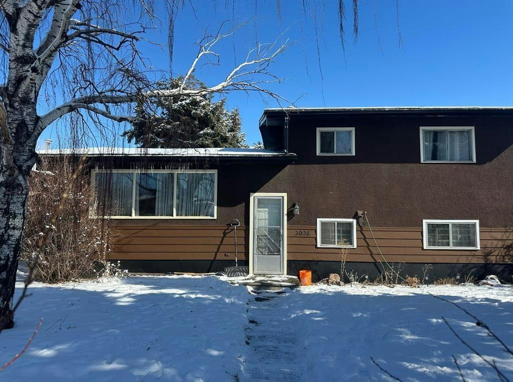 2028 43 Street SE, Calgary, AB, T2B 1H3