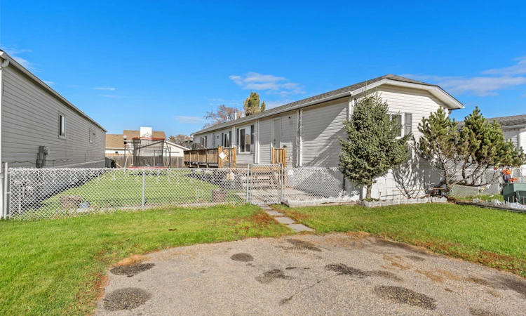 32 Davio Place