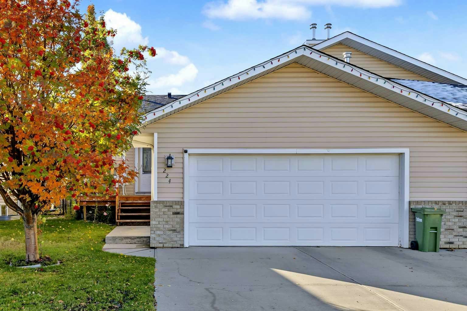 224 Hillvale Crescent, Strathmore, AB, T1P 1S7