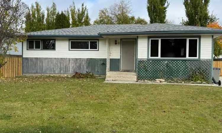8 Mcleod Drive