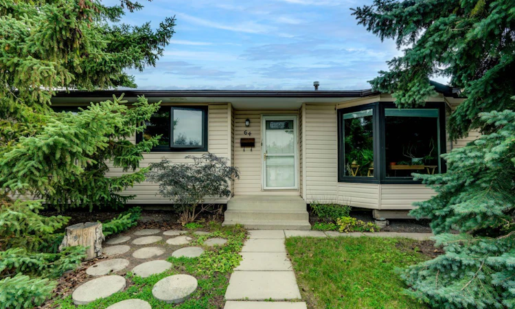 64 Huntham Road NE