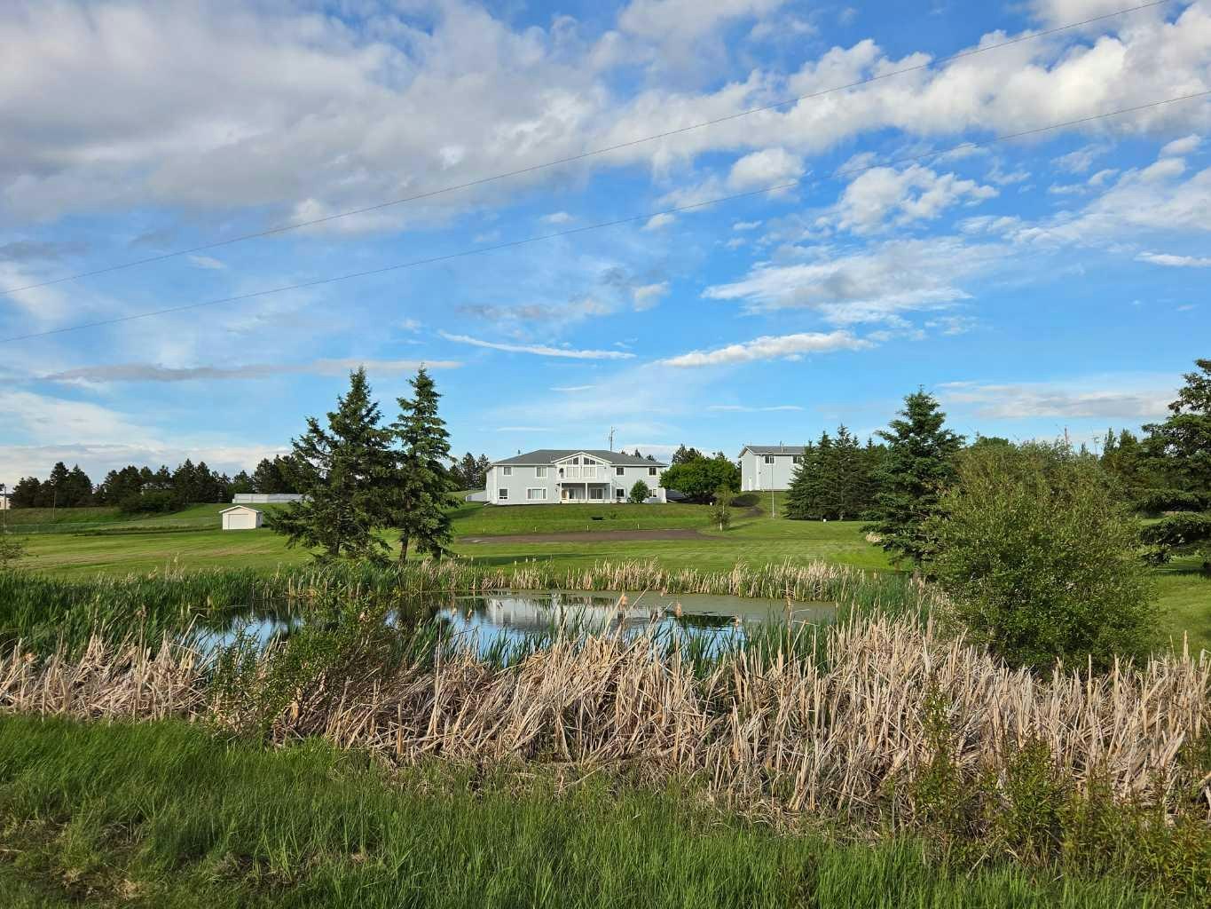 4-41207 Range Road 263, Lacombe, AB, T4L 2N4