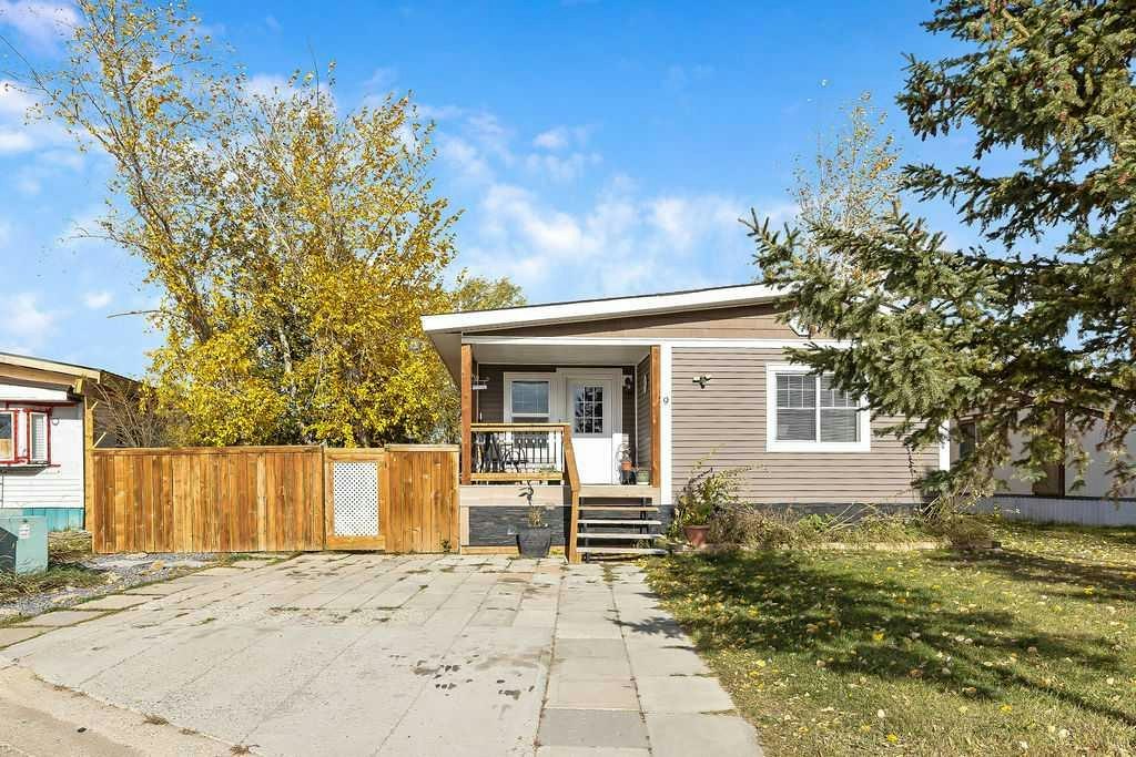 9 Walsh Bay, Acme, AB, T0M 0A0