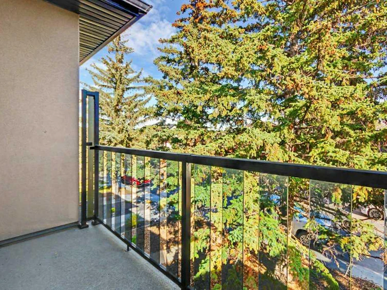 925 41 Street SW, Calgary, AB, T3C 1X3 - 15