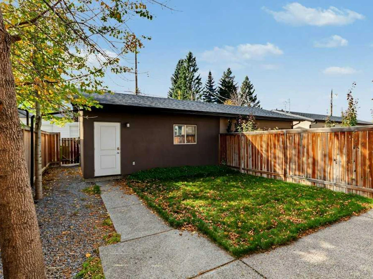 925 41 Street SW, Calgary, AB, T3C 1X3 - 30