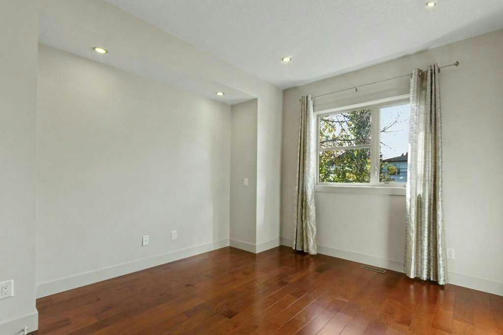 925 41 Street SW, Calgary, AB, T3C 1X3 - 22