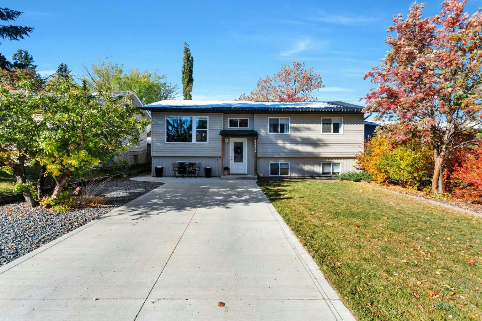 4534 46 Street, Sylvan Lake, AB, T4S 1L3