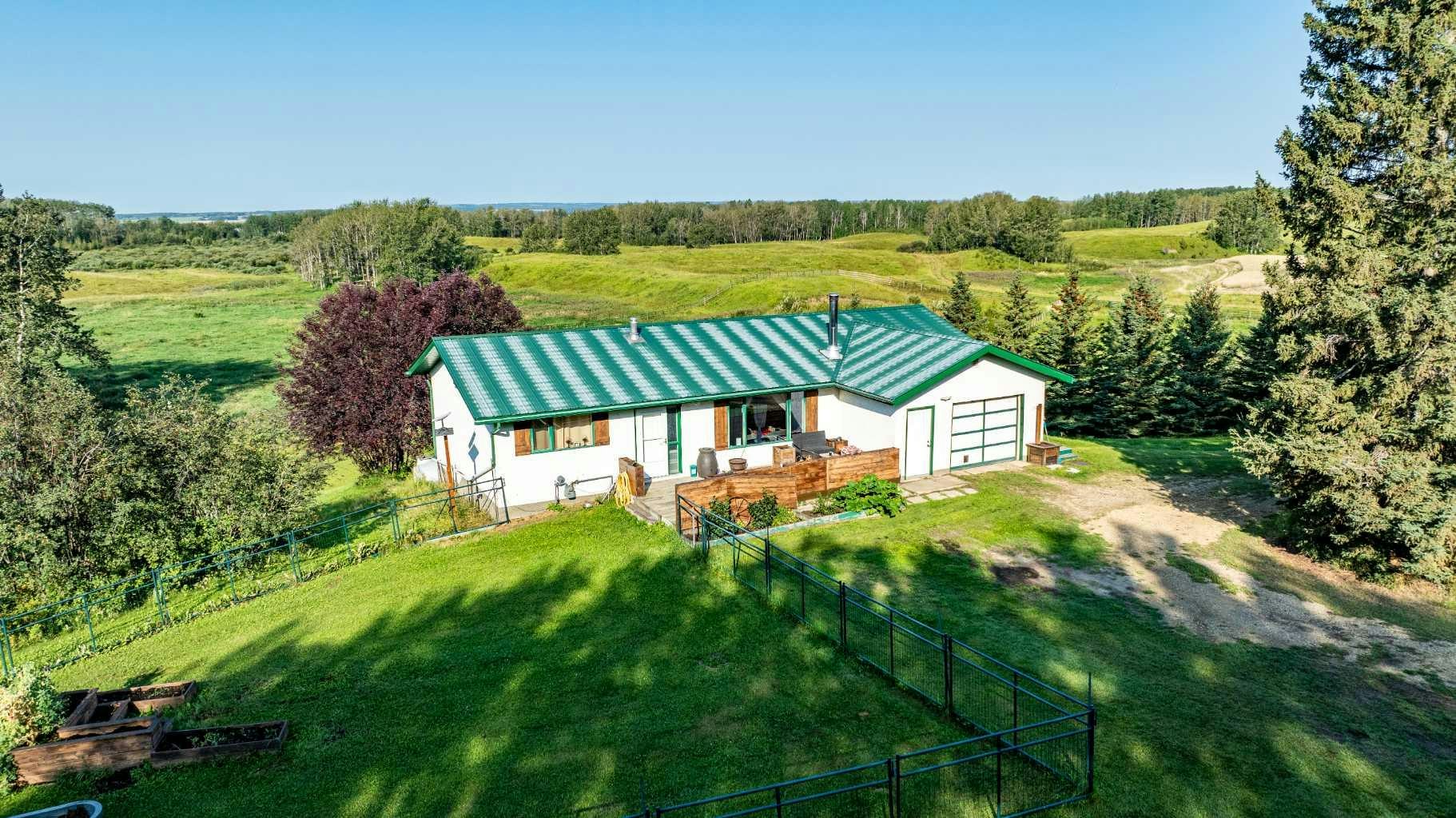 40022 Range Road 31, Lacombe, AB, T0M 0X0