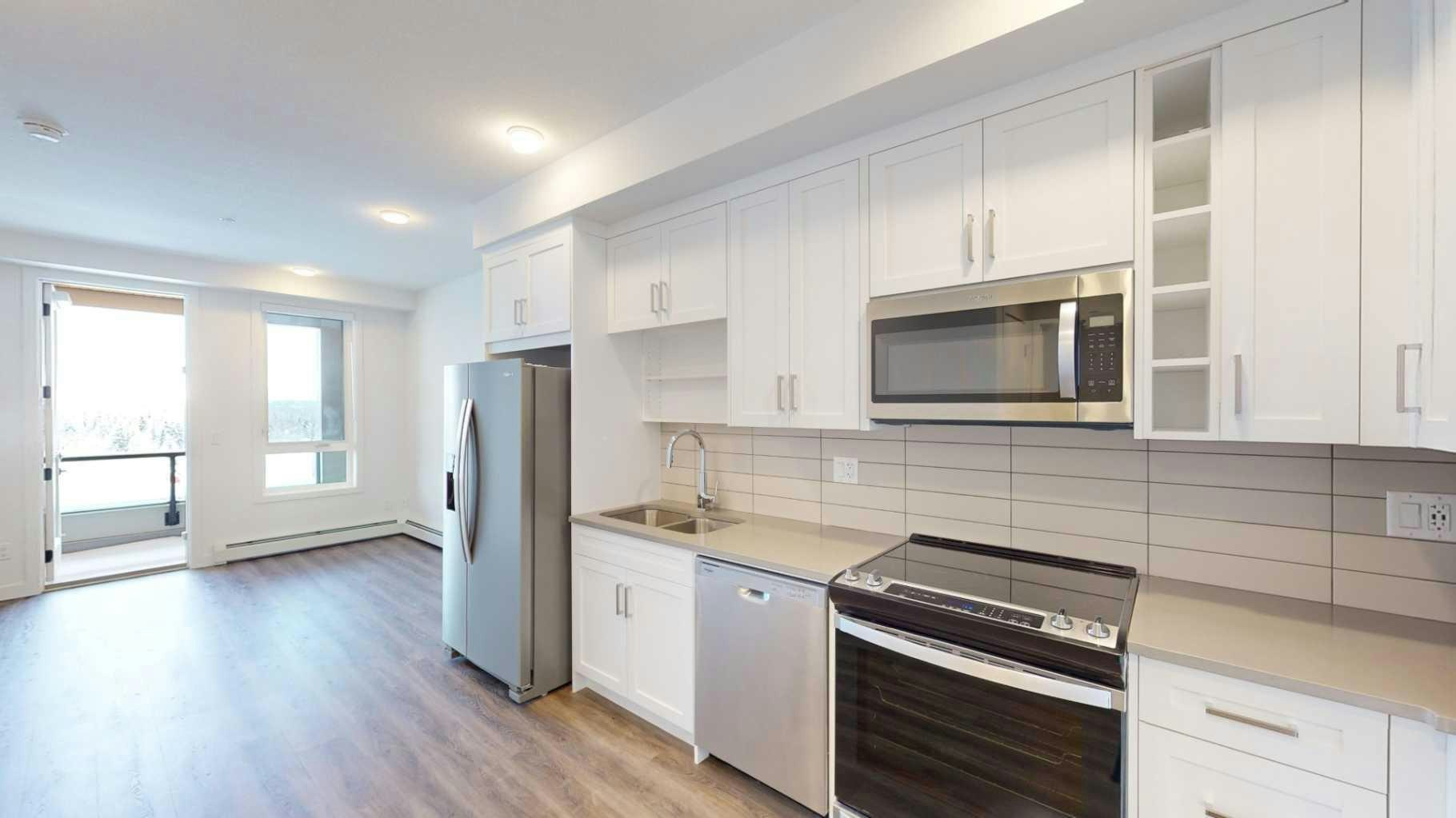 528-3932 University Avenue NW, Calgary, AB, T3B 6P6