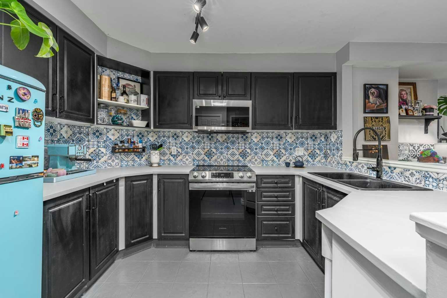 1004-1121 6 Avenue SW, Calgary, AB, T2P 5J4