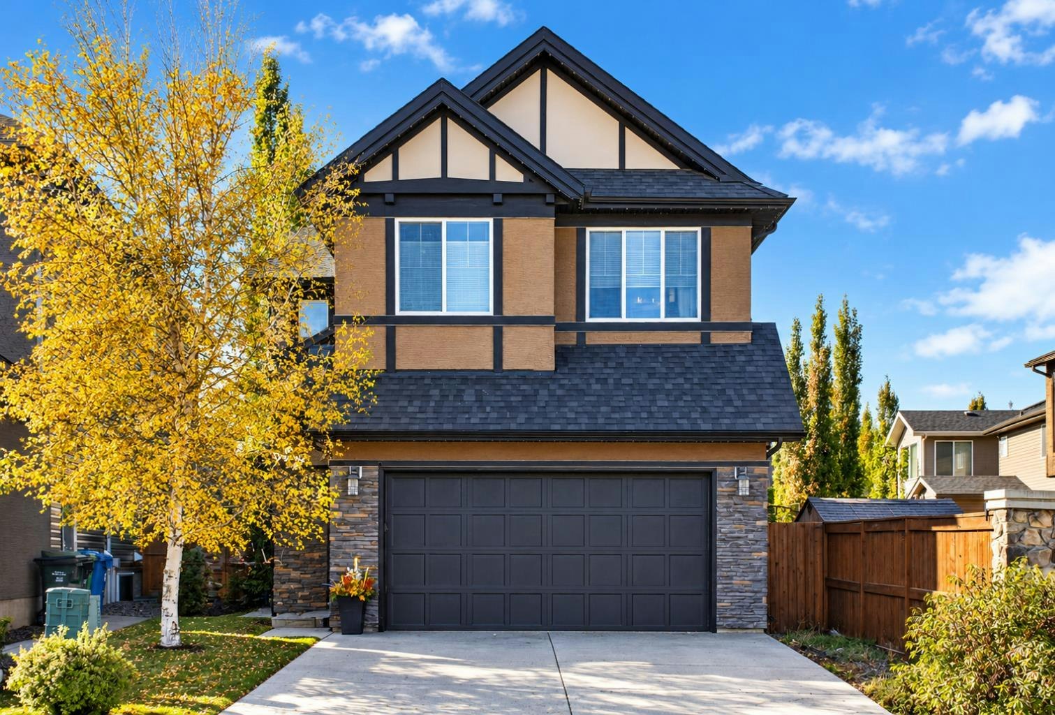 260 Cranarch Common SE, Calgary, AB, T3M 1M2