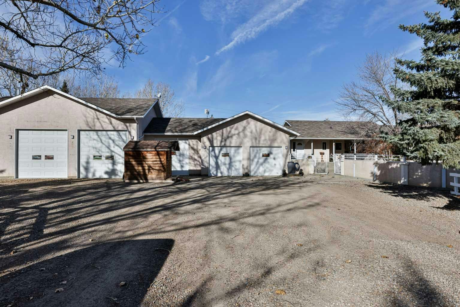 32-94044 Rge Rd 214a, Lethbridge, AB, T1J 5R5