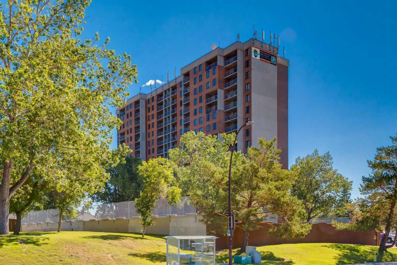 408-4944 Dalton Drive NW, Calgary, AB, T3A 2E6