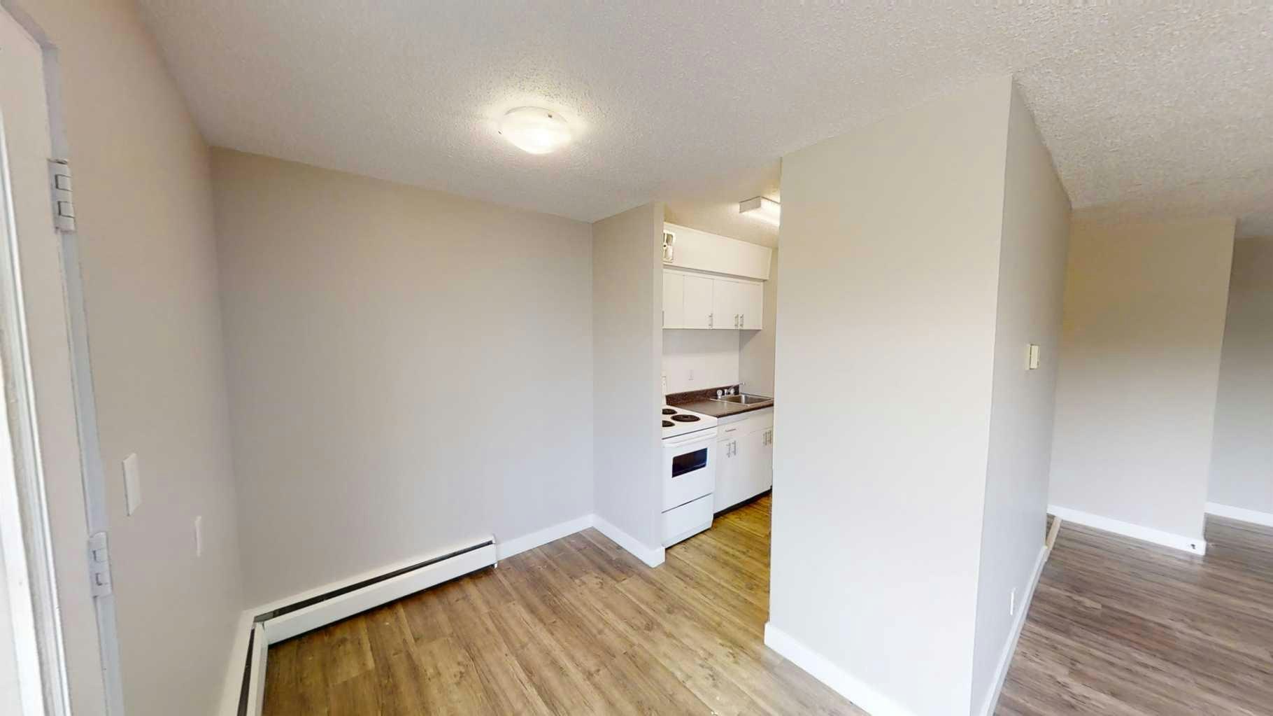8-10802 99 Street, Grande Prairie, AB, T8V 2H5 - 6