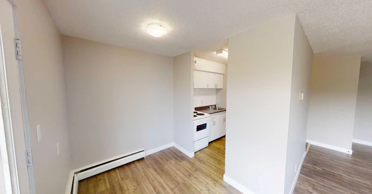 8-10802 99 Street, Grande Prairie, AB, T8V 2H5 - 6