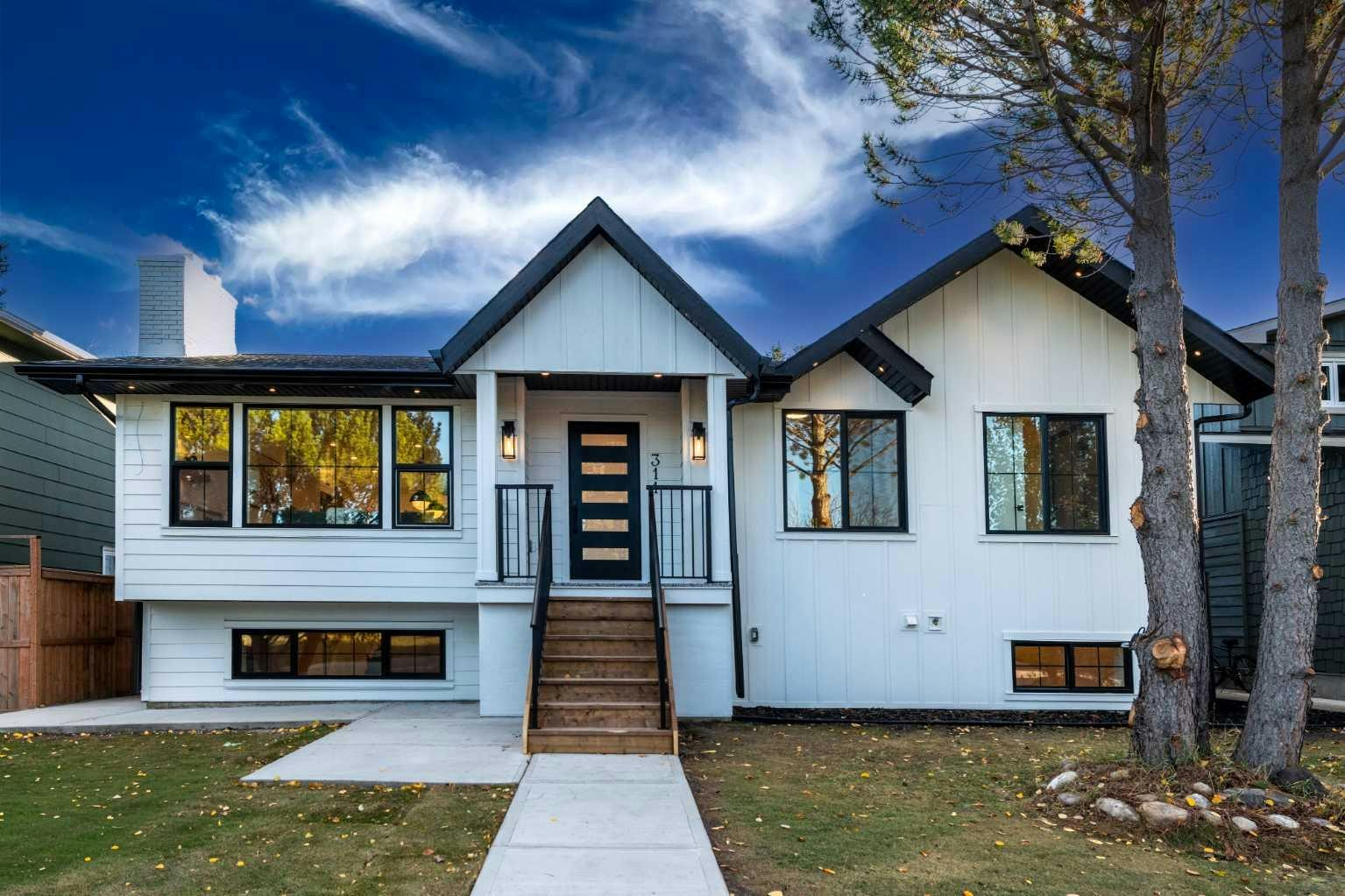 311 Parkglen Crescent SE, Calgary, AB, T2V 4M4