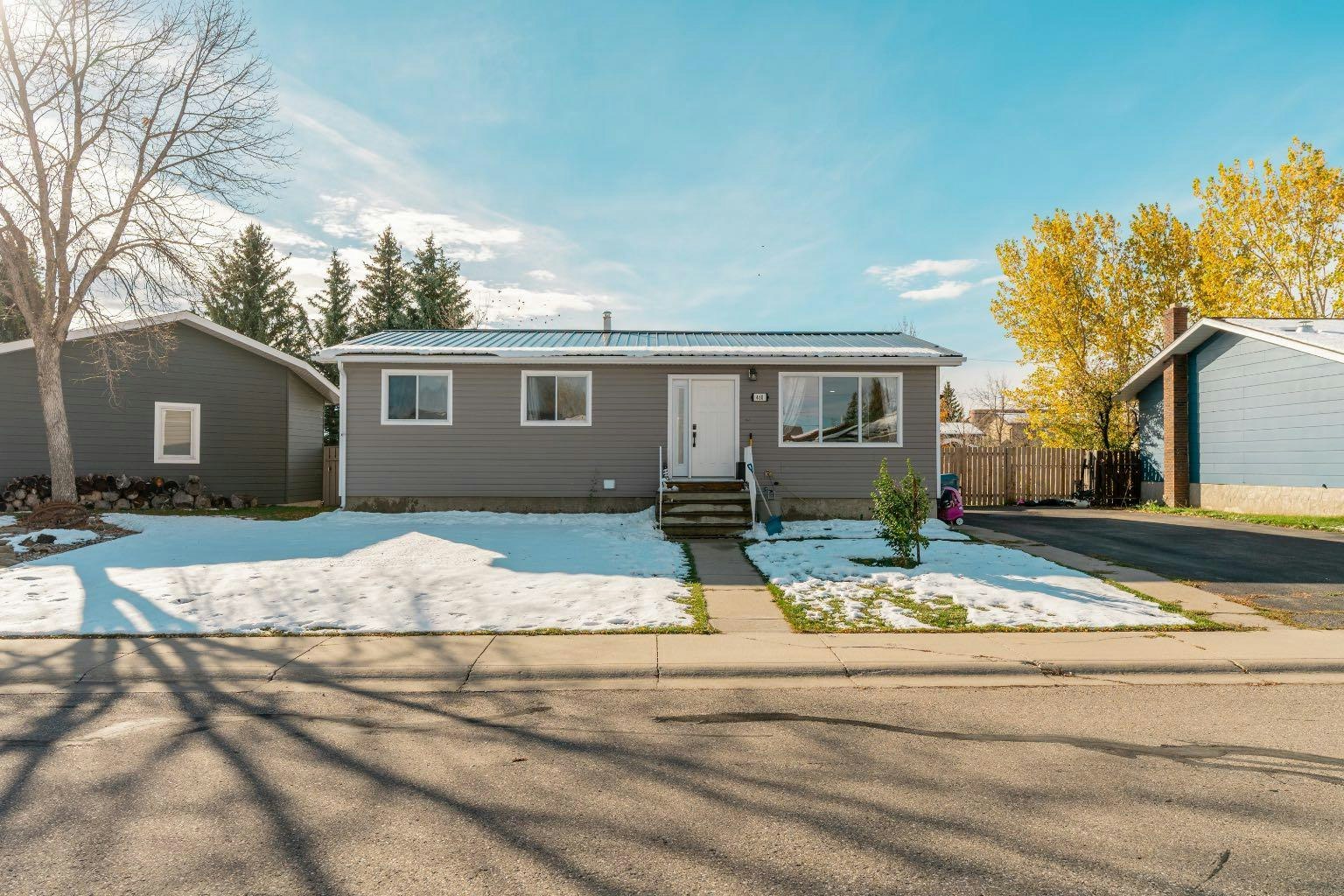 460 4 Avenue E, Cardston, AB, T0K 0K0