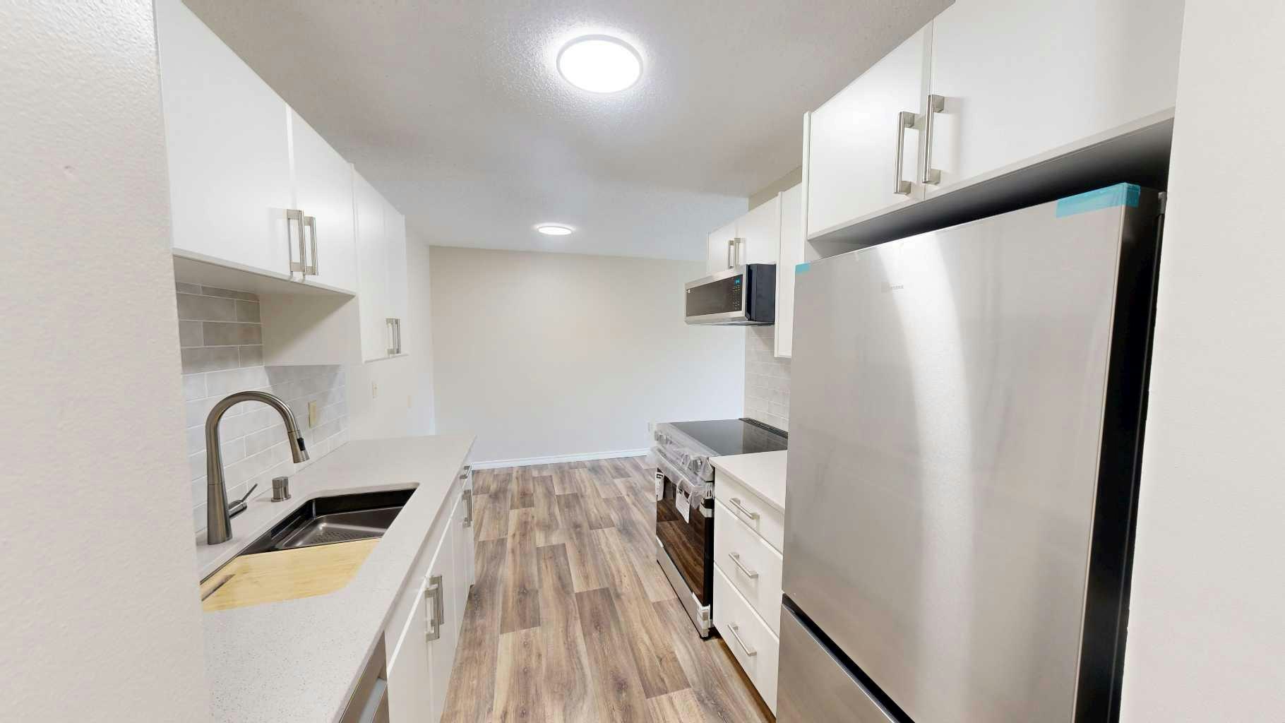 107-405 Columbia Boulevard W, Lethbridge, AB, T1K 5R8 - 7