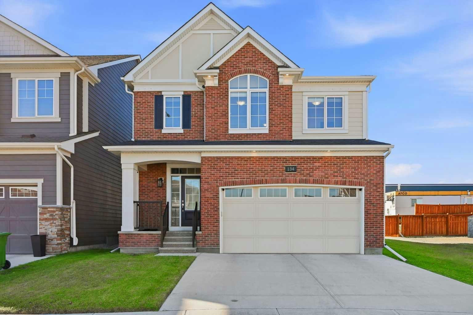 134 Yorkstone Way SW, Calgary, AB, T2X 4S2