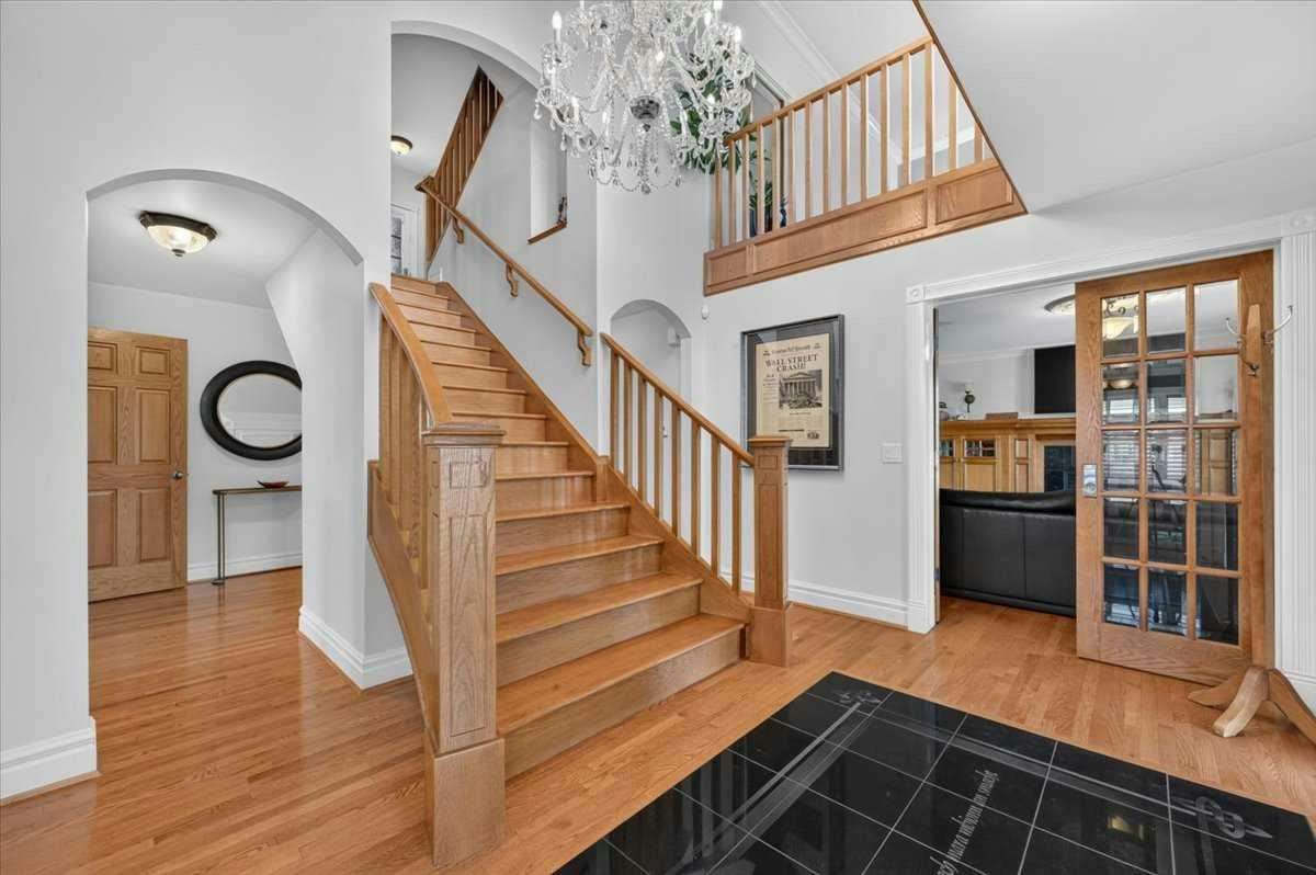 800 8 Street SE - 3