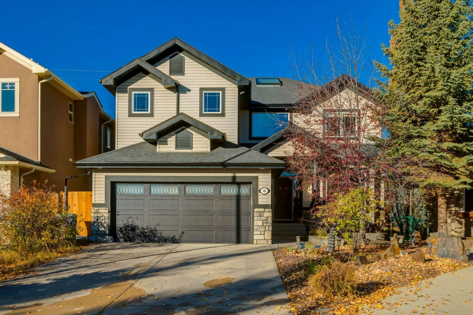 48 Valley Crest Gardens NW, Calgary, AB, T3B 5W8