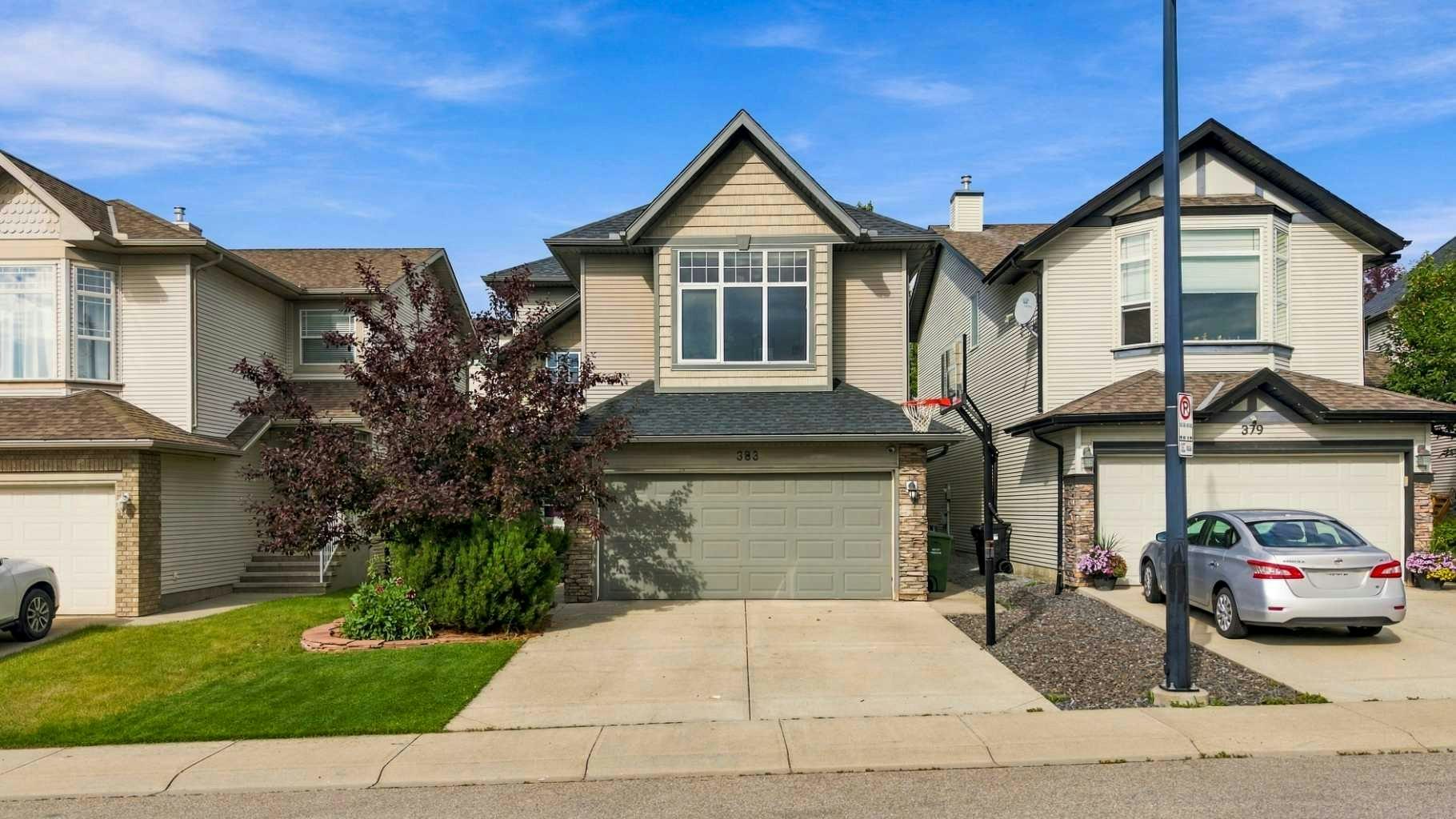 383 Springborough Way SW, Calgary, AB, T3H 5T4
