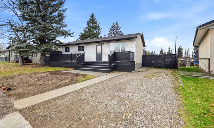 5020 58 Street Close