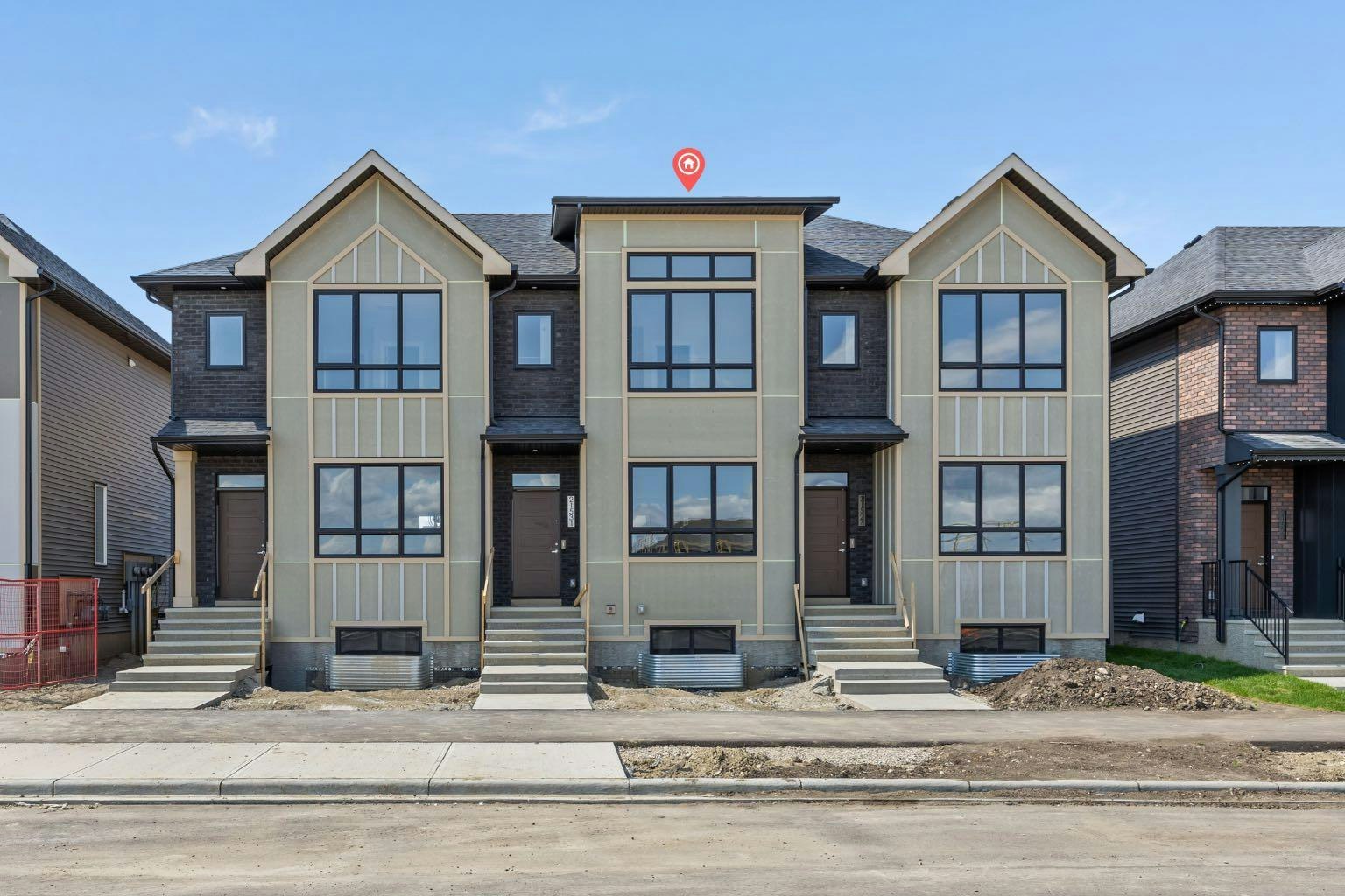 21522 Sheriff King Street SW, Calgary, AB, T2X 6R8