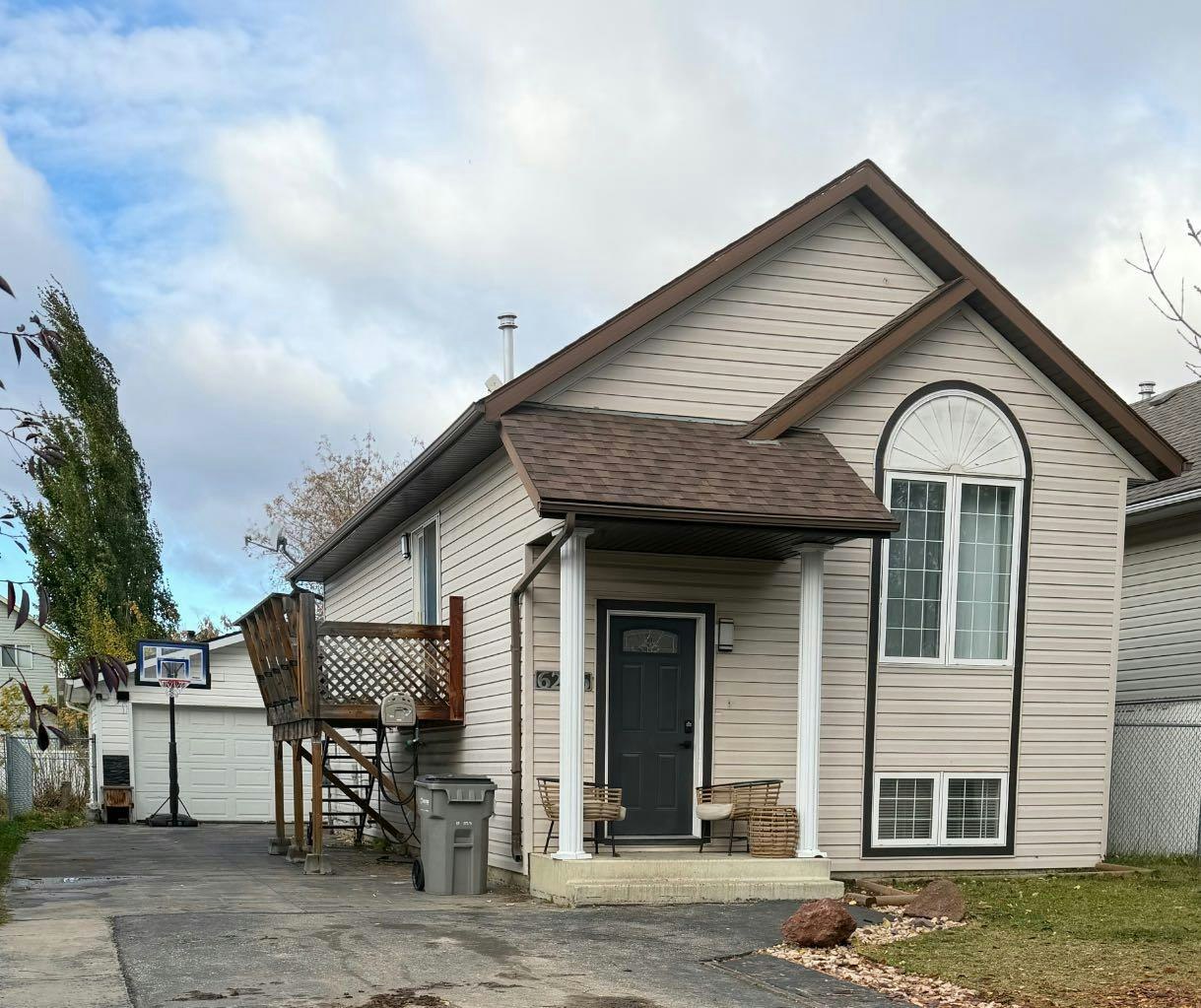 6226 90 Street, Grande Prairie, AB, T8W 2M3