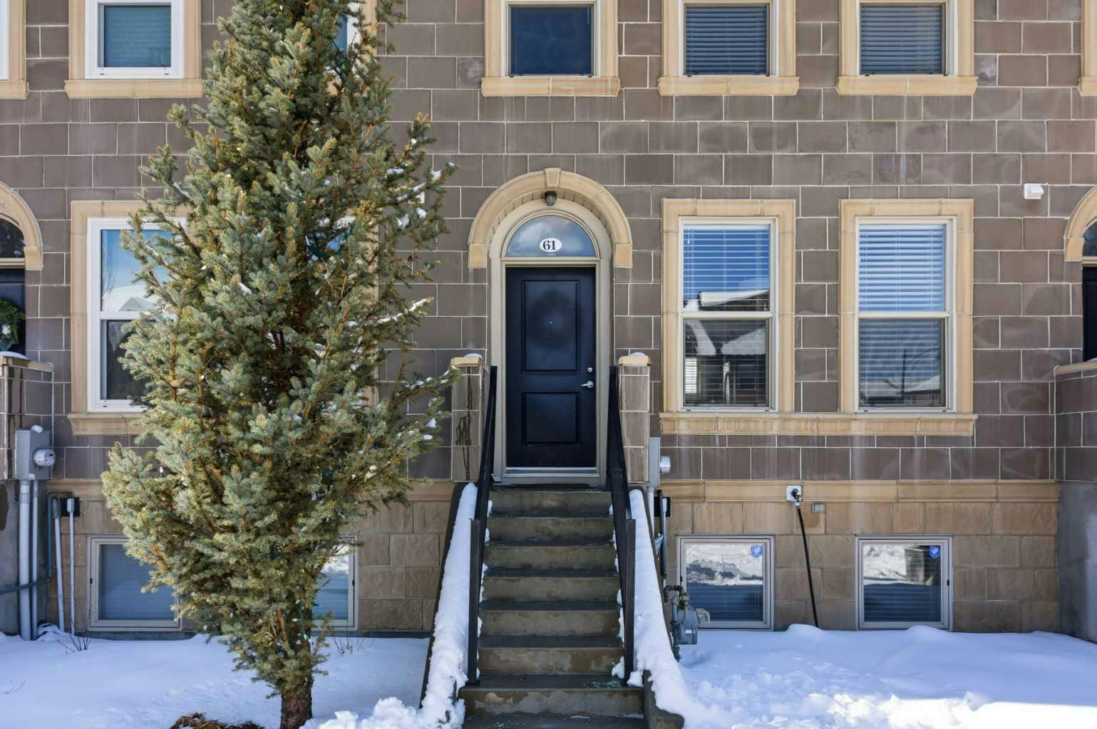 61 Sage Meadows Terrace NW, Calgary, AB, T3P 0E9
