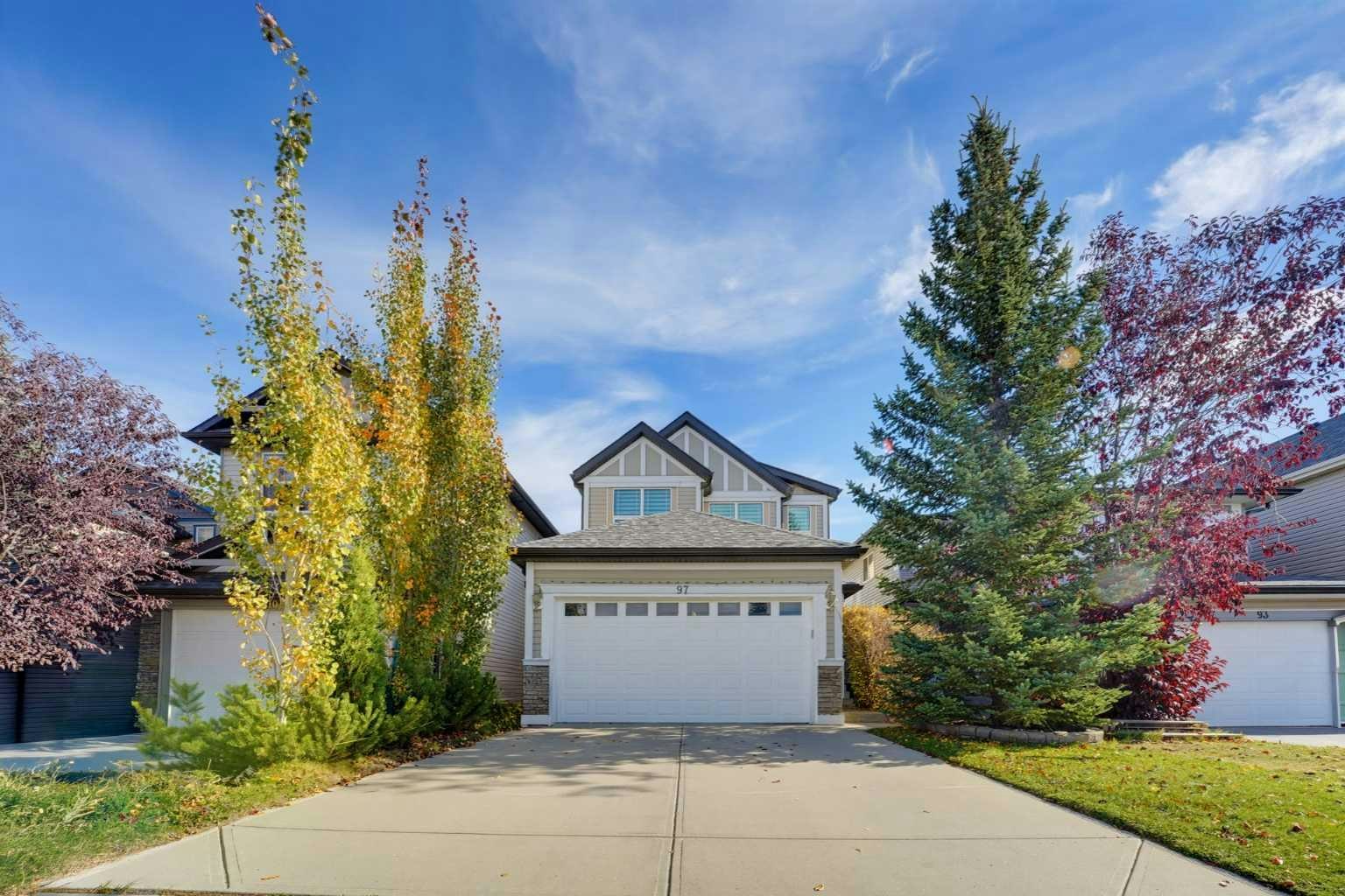 97 Panora Way NW, Calgary, AB, T3P 1E5