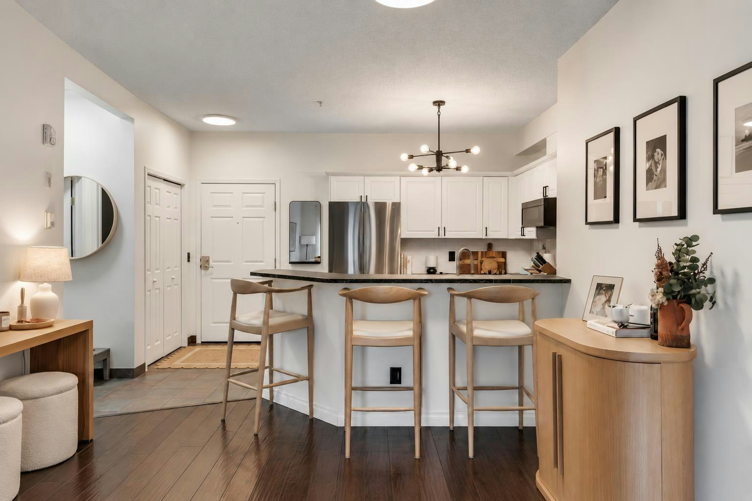 417-126 14 Avenue SW, Calgary, AB, T2R 0L9