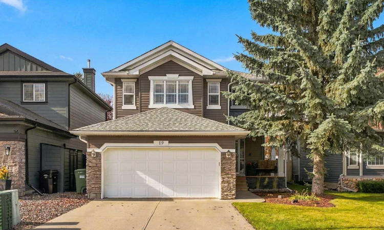 19 Chapman Way SE