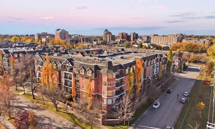 410-59 22 Avenue SW