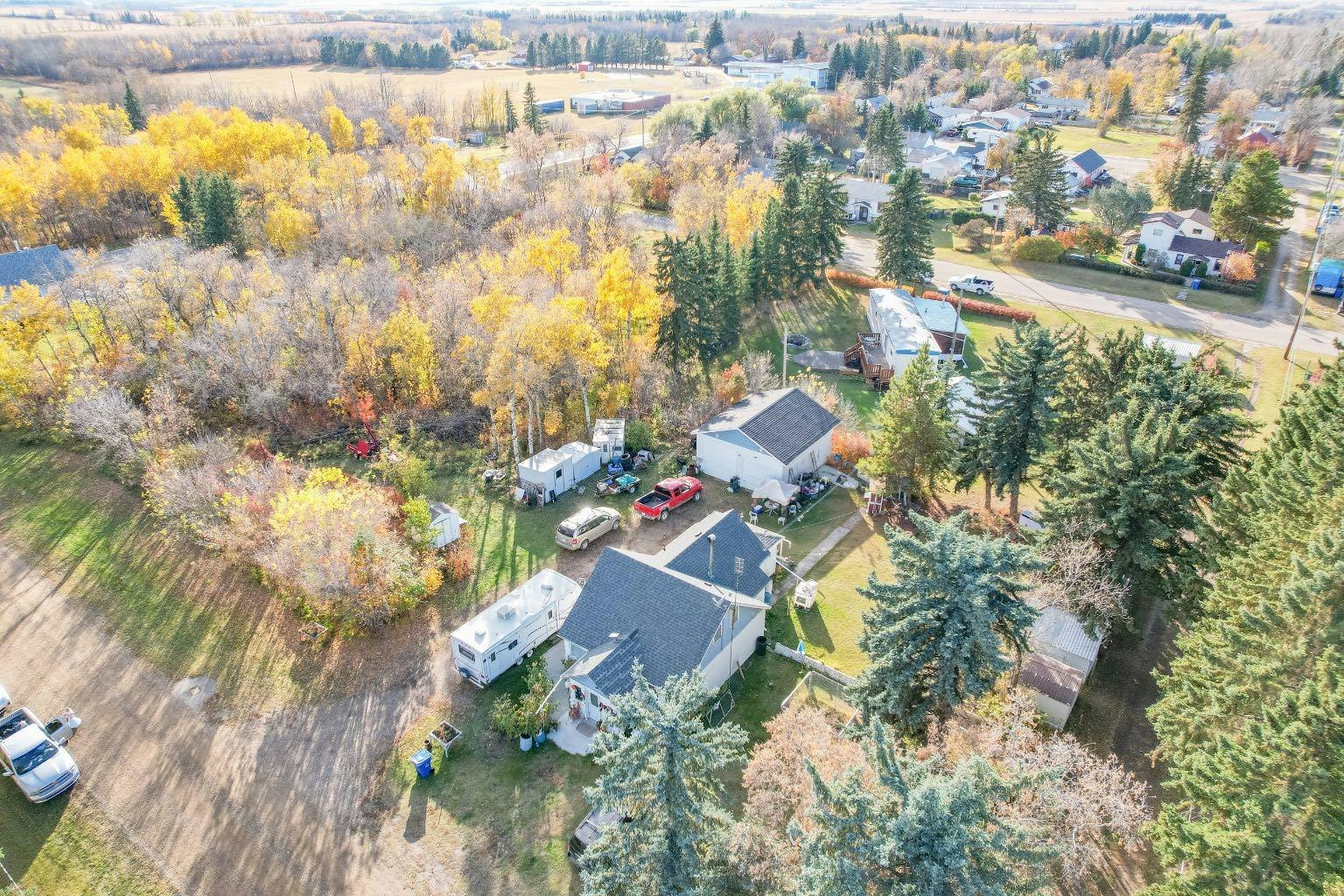 4928 45th Street, Lacombe, AB, T0B 3C0