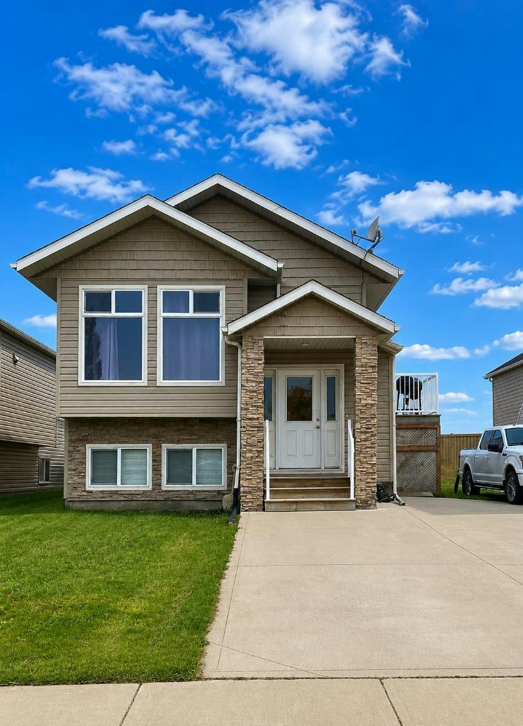 B-7022 90 Street, Grande Prairie, AB, T8X 0C1