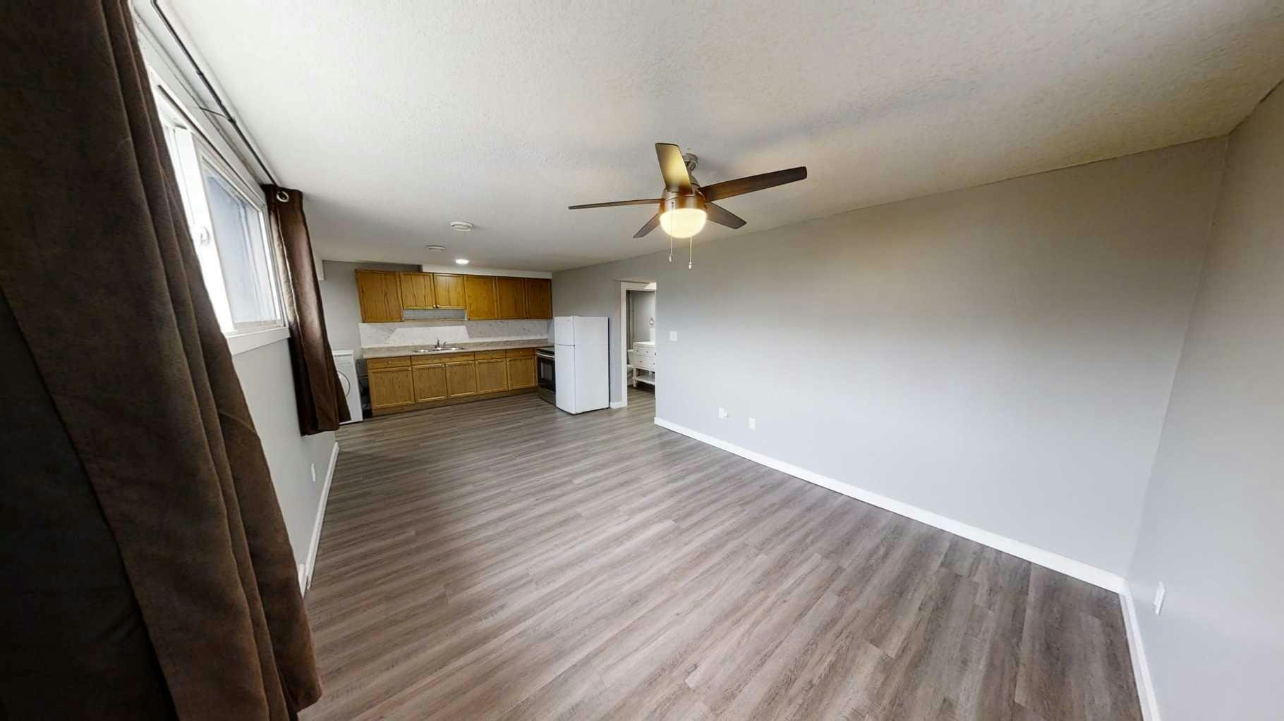 B-9831 100a Avenue, Sexsmith, AB, T0H 3C0 - 2