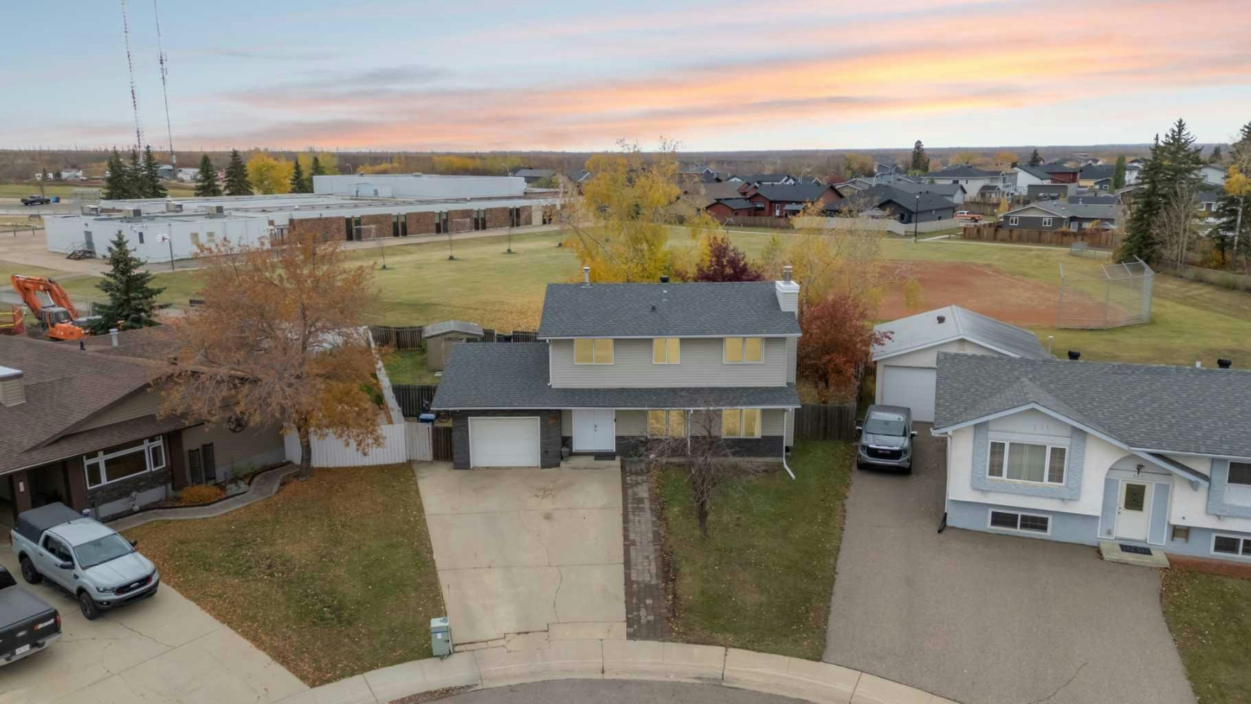 133 Beaumont Crescent, Fort Mcmurray, AB, T9H 2V2