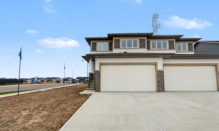 303 Dawson Dock Way