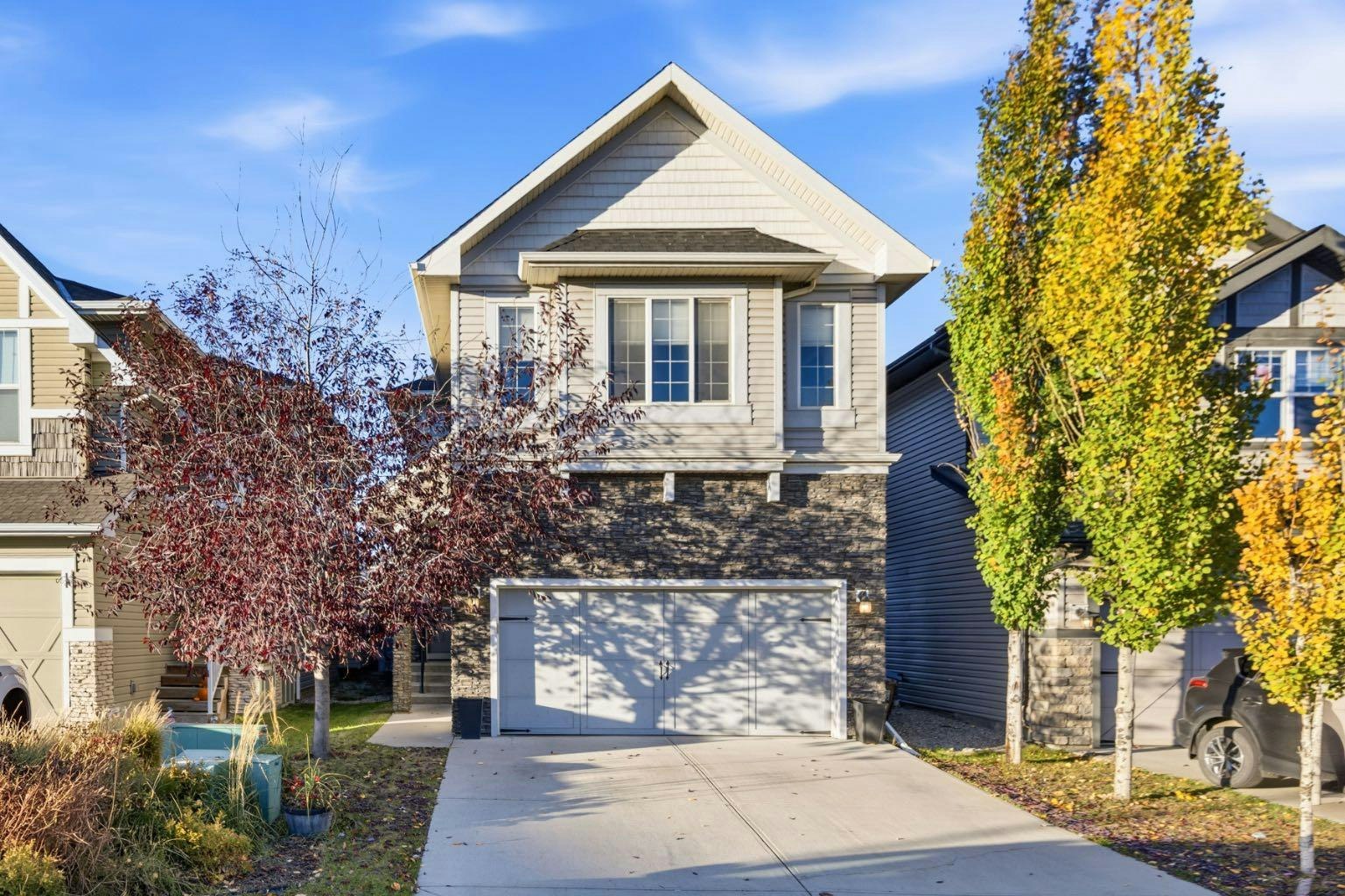 411 Hillcrest Circle SW, Airdrie, AB, T4B 4B2