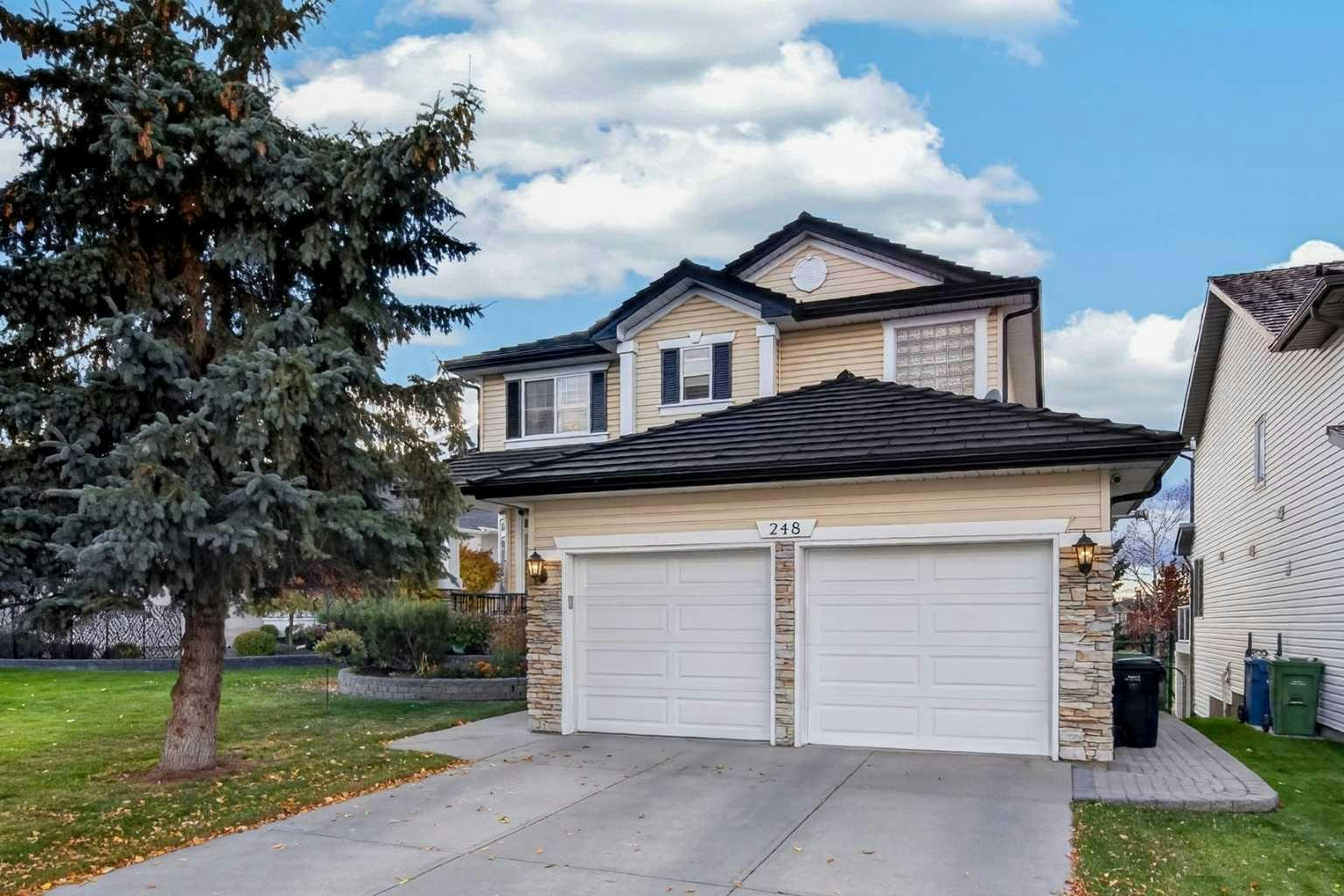 248 Douglas Woods Hill SE, Calgary, AB, T2Z 3B1