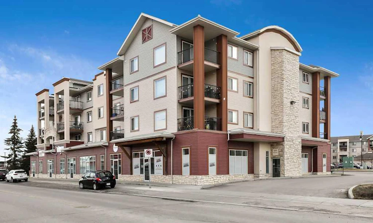 1103-505 Railway Street W