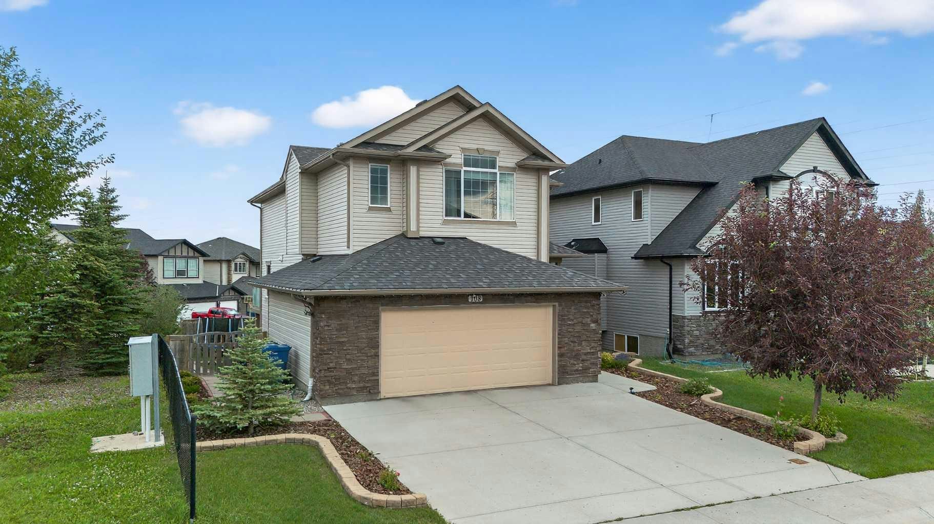 108 Rainbow Falls Row, Chestermere, AB, T1X 0N7