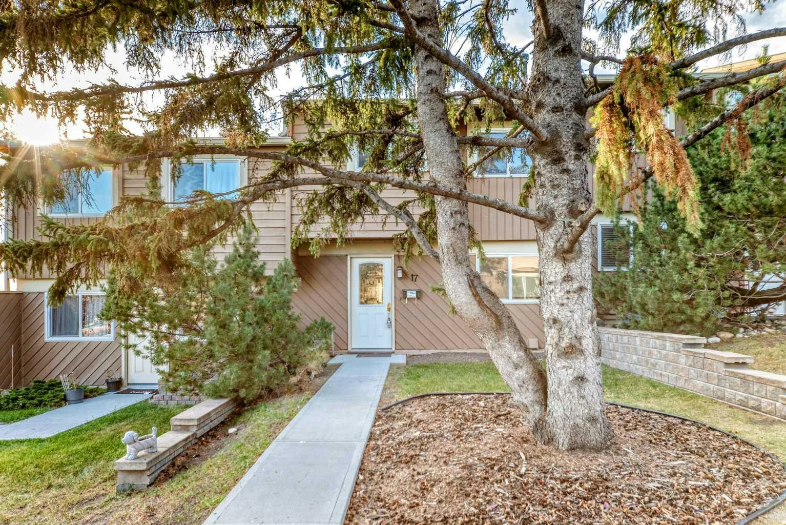 17-4940 39 Avenue SW, Calgary, AB, T3E 6M7