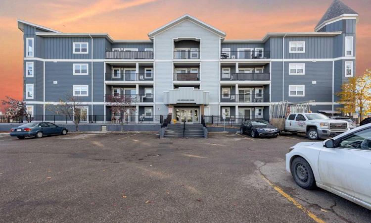 300-243 Gregoire Drive