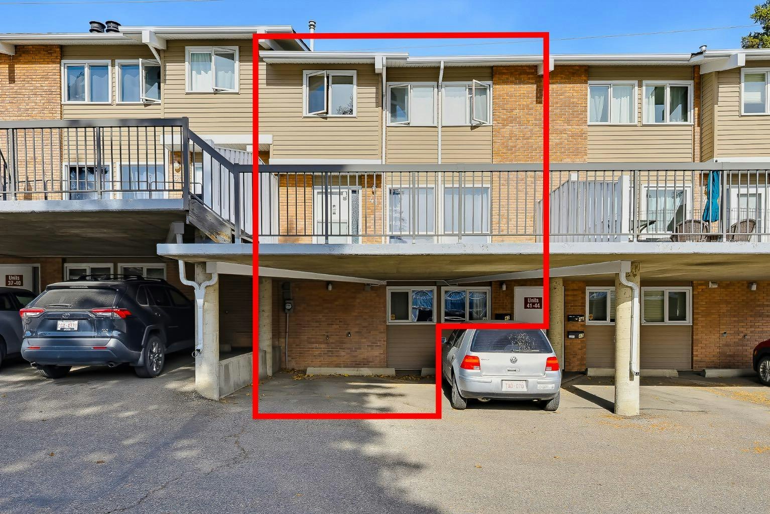 41-116 Silver Crest Drive NW, Calgary, AB, T3B 4N9