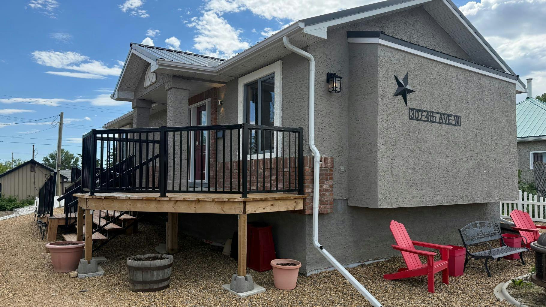 307 4 Avenue W, Hanna, AB, T0J 1P0