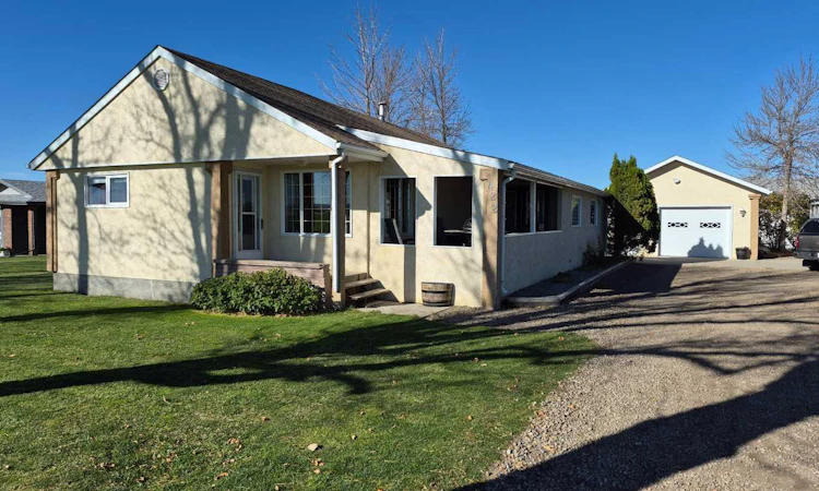 174026 Township Road 94