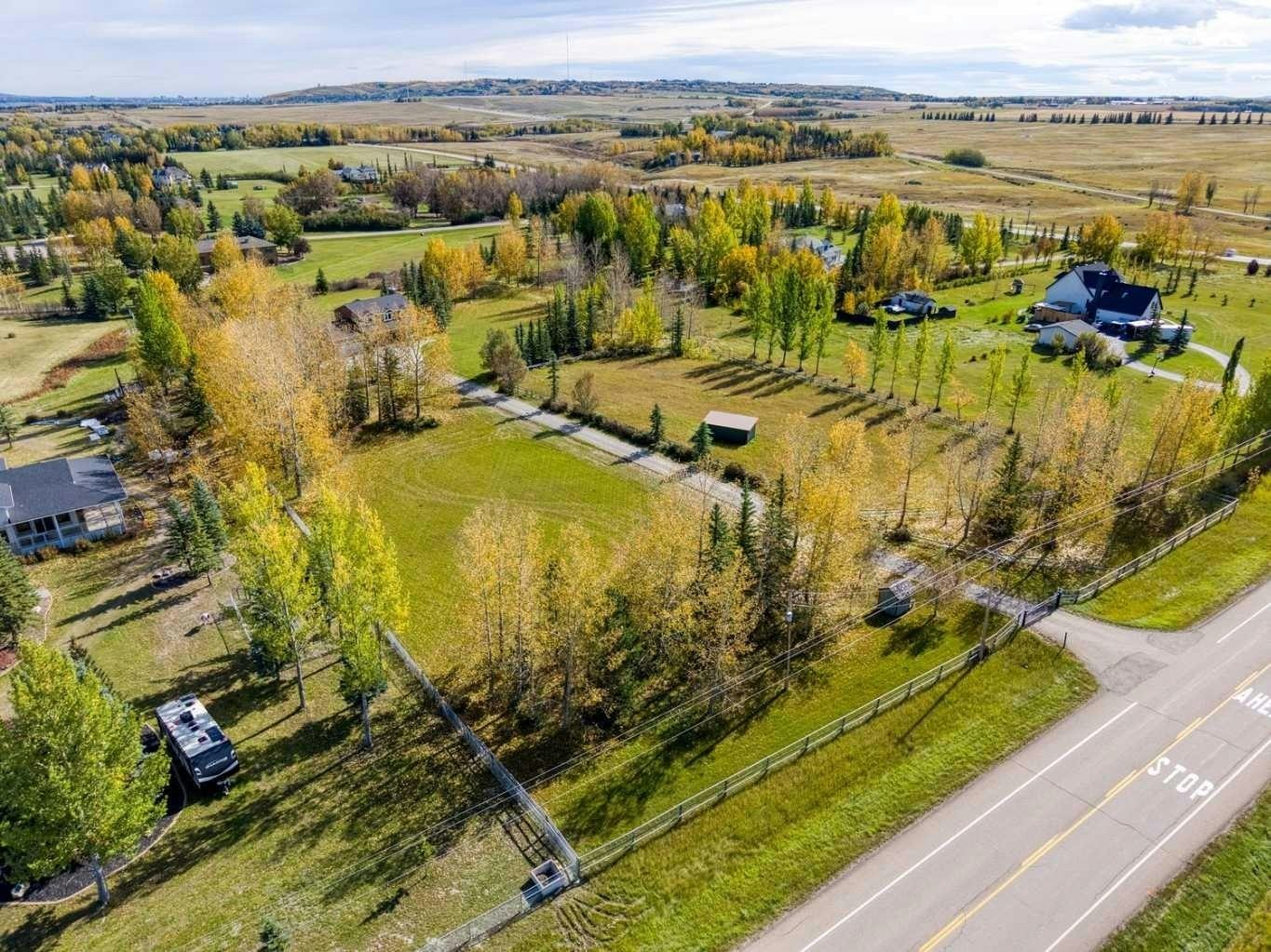 250032 Range Road 32, Rural Rocky View County, AB, T3Z 1H1